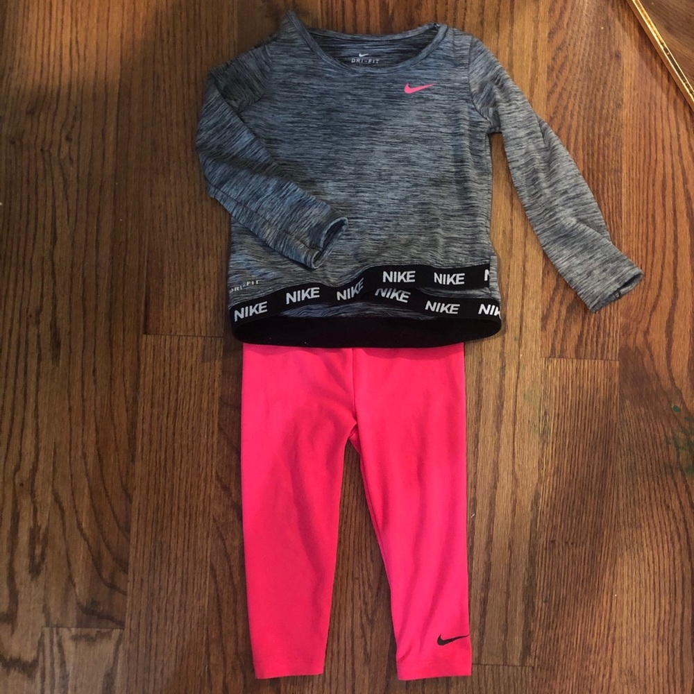 Nike Toddler spandex set